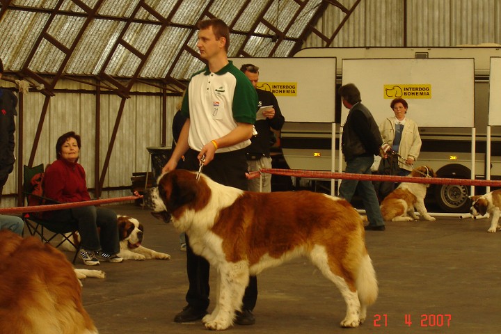 img00004.jpg